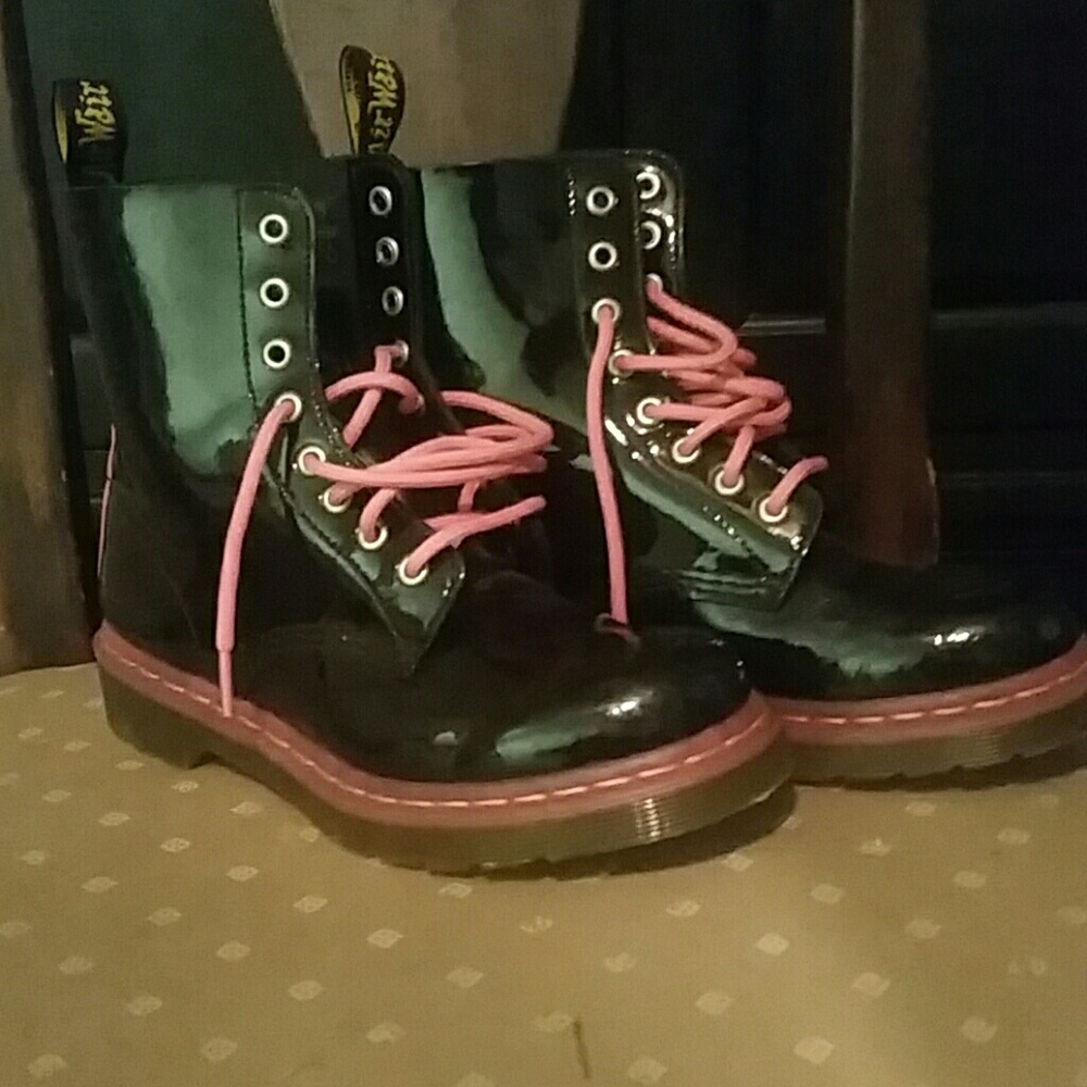Size 7 dr. Martens